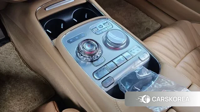 Genesis G90 (RS4) id 3280516 из Кореи 19