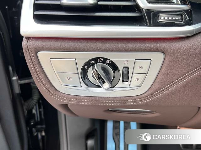 BMW 7 series id 3902341 из Китая 41