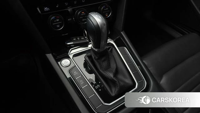 Volkswagen Passat GT (B8) id 4363455 из Кореи 29