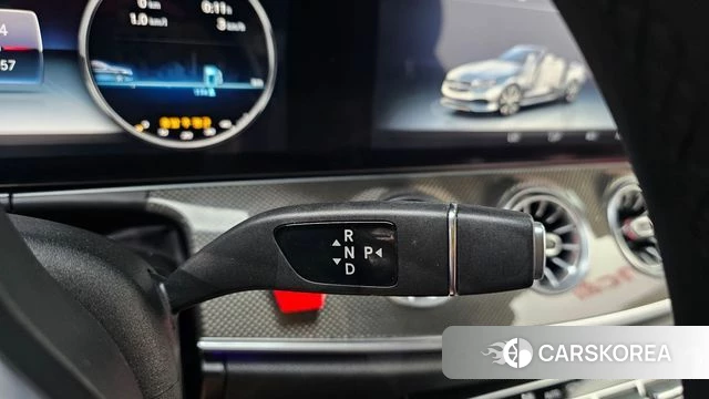 Mercedes-Benz E-Class W213 id 4610117 из Кореи 29