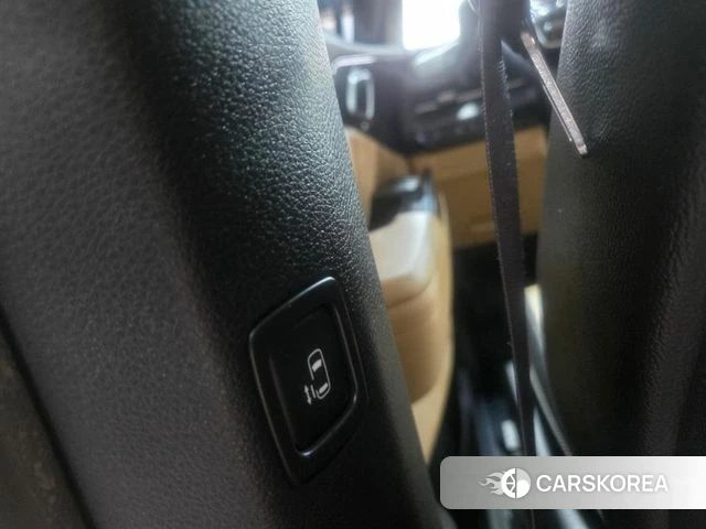 Kia The New Carnival 4th Generation id 4500289 из Кореи 19