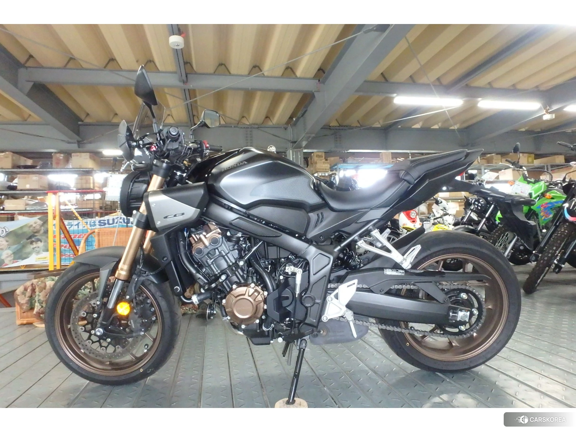 Honda CB650R E-CLUTCH id 4380298 из Японии 16