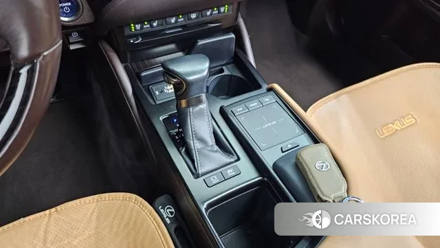 Lexus ES300h 7th generation id 3258757 из Кореи 19