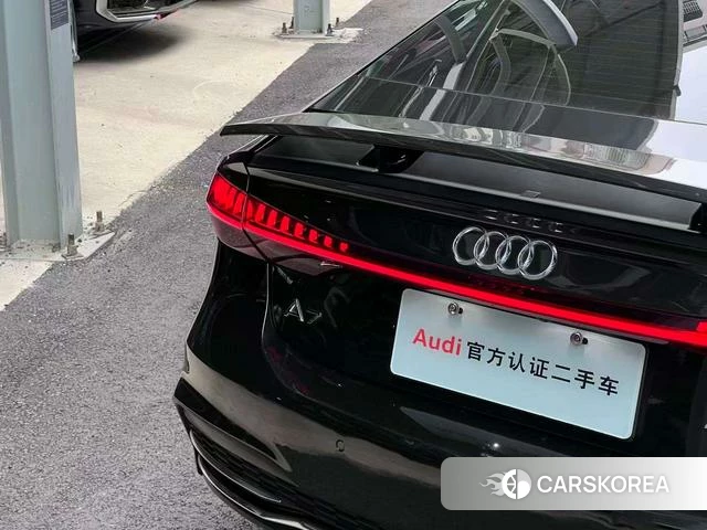 Audi A7 id 4261375 из Китая 25