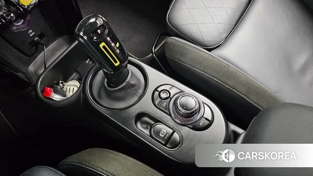 Mini Cooper Electric id 3745787 из Кореи 19