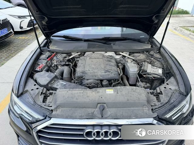 Audi A6L id 4328973 из Китая 19