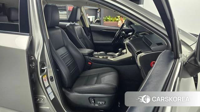 Lexus NX300h id 4557805 из Кореи 29