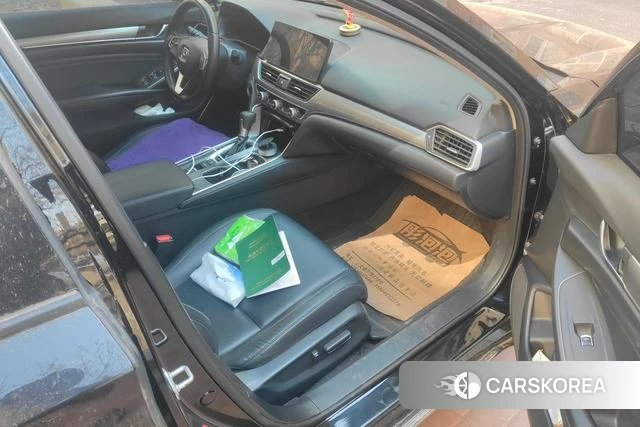 Honda Accord id 4207626 из Китая 16