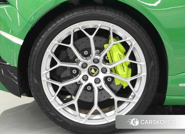 Lamborghini Huracan id 4624221 из Кореи 19