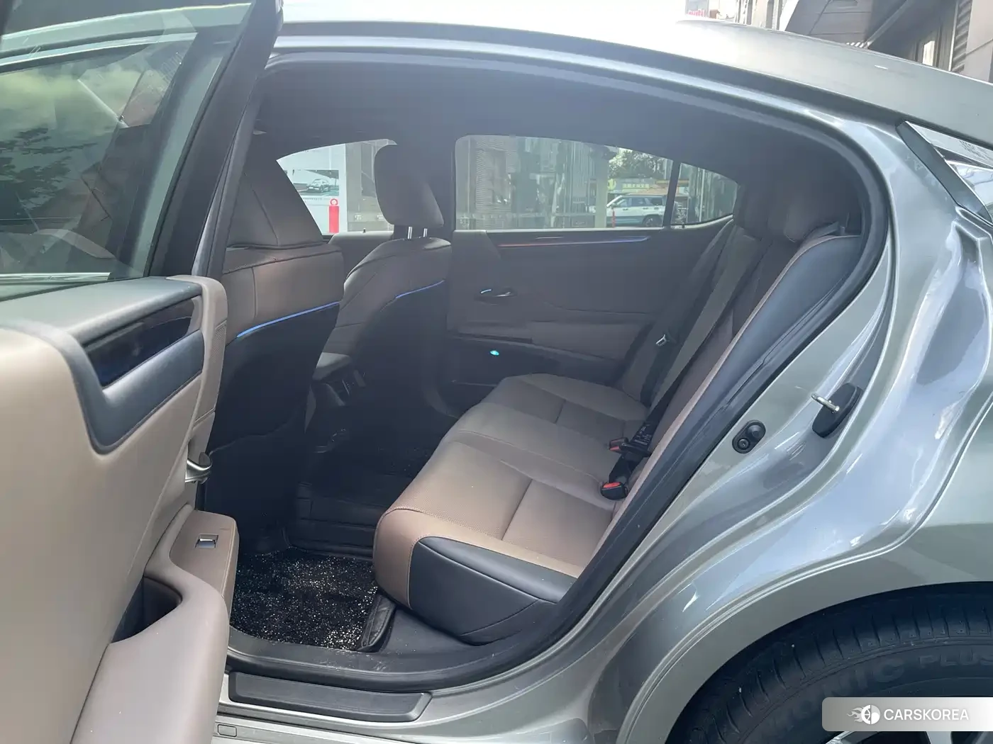 Lexus ES id 4576351 из Китая 17
