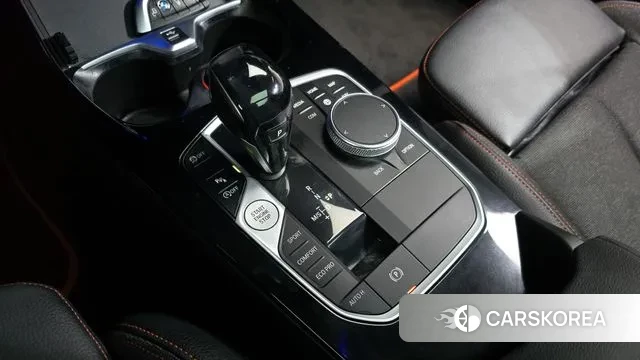 BMW 1 Series (F40) id 3592384 из Кореи 19