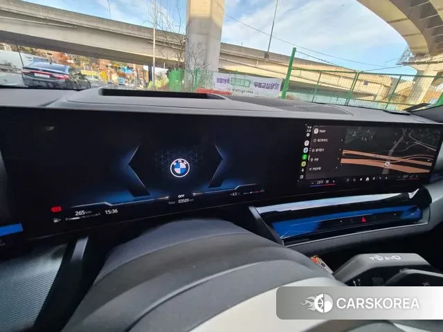 BMW 5 Series (G60) id 3502018 из Кореи 17