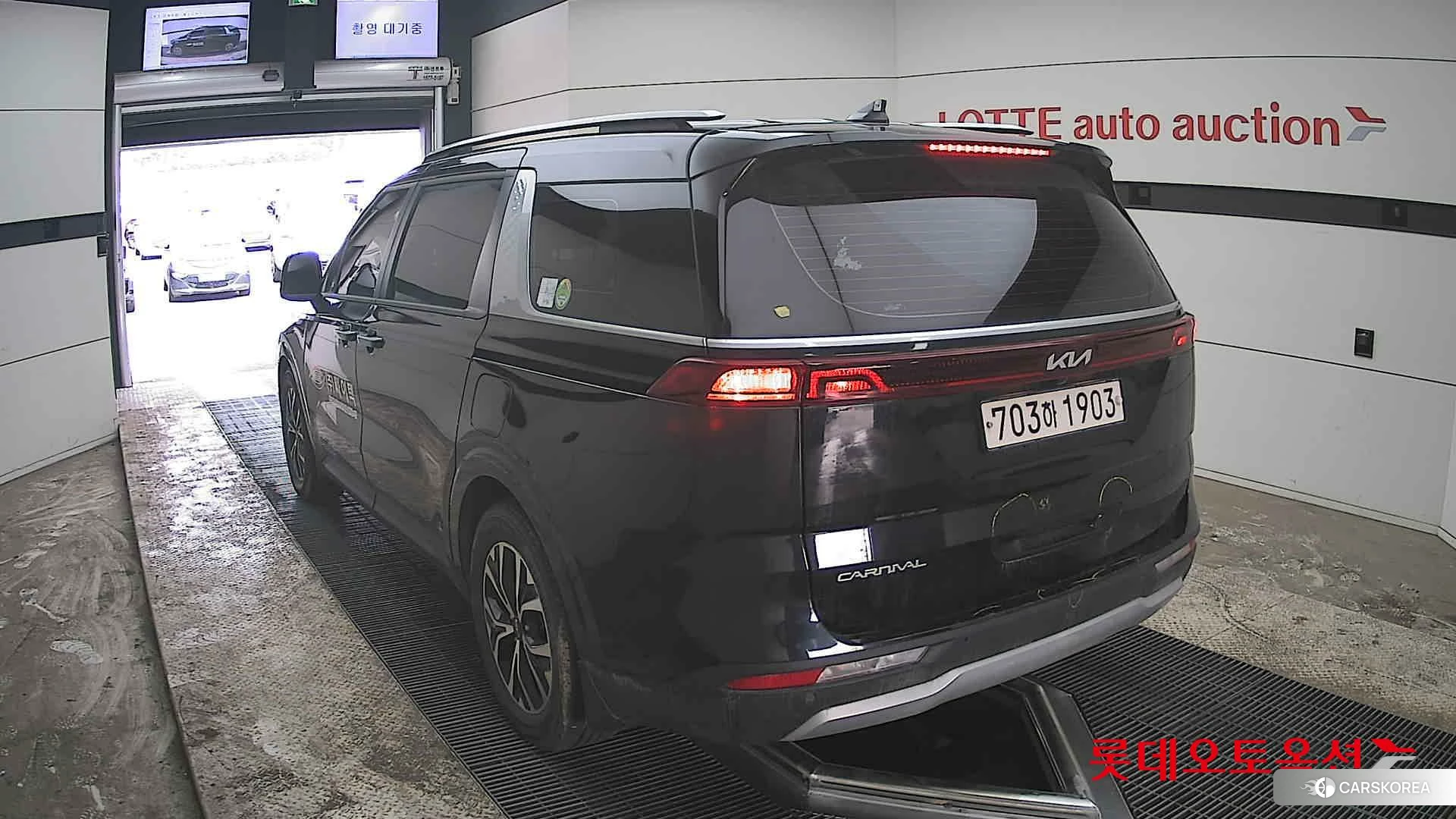 Kia Carnival id 3875718 из Кореи 36