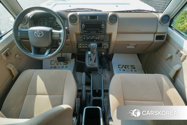 Toyota Land Cruiser 70 Series id 4258834 из Китая 24