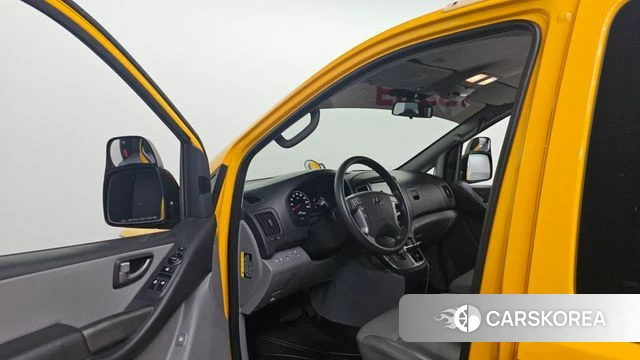 Hyundai The New Grand Starex id 4501977 из Кореи 30