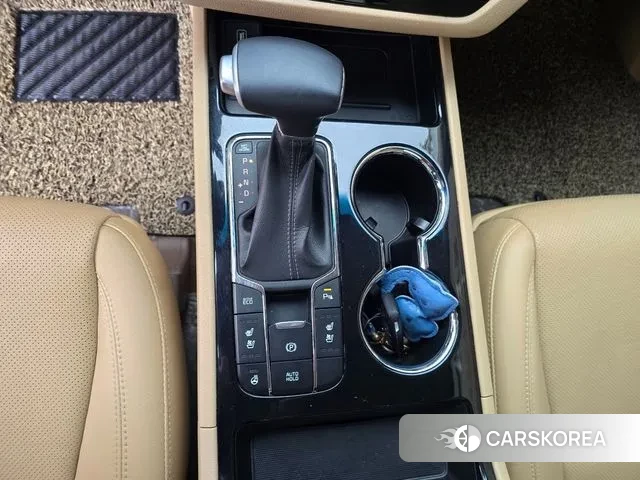 Kia The New Carnival id 3254009 из Кореи 19