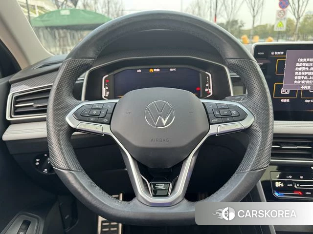 Volkswagen Tiguan L id 4275796 из Китая 24