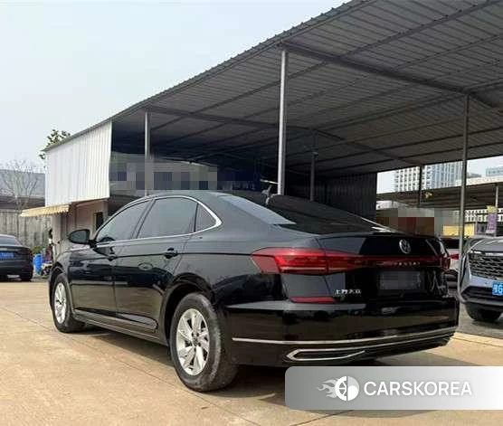 Volkswagen Passat id 4479406 из Китая 9