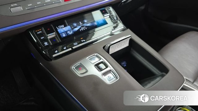 Hyundai The New Grandeur IG Hybrid id 4470994 из Кореи 31