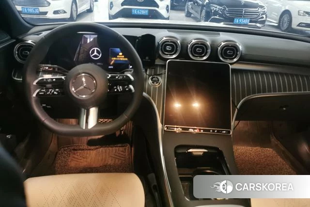 Mercedes-Benz Class C id 4297333 из Китая 16