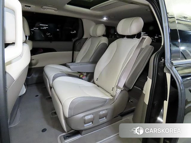 Kia The New Carnival 4th Generation id 3870380 из Кореи 18