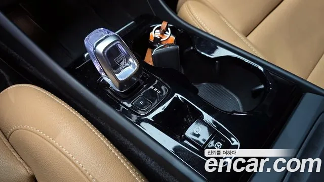 Volvo XC40 id 2906656 из Кореи 19