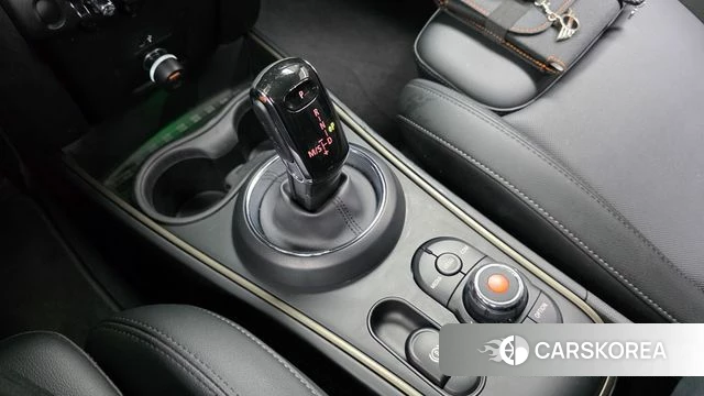 Mini Cooper D Countryman id 4697786 из Кореи 31