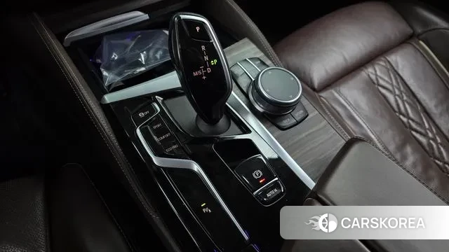 BMW 5 Series (G30) id 3697915 из Кореи 19