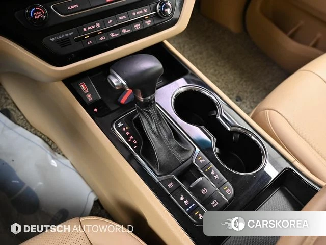 Kia The New Carnival id 4471618 из Кореи 19