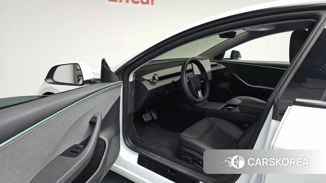 Tesla Model 3 id 4634934 из Кореи 31