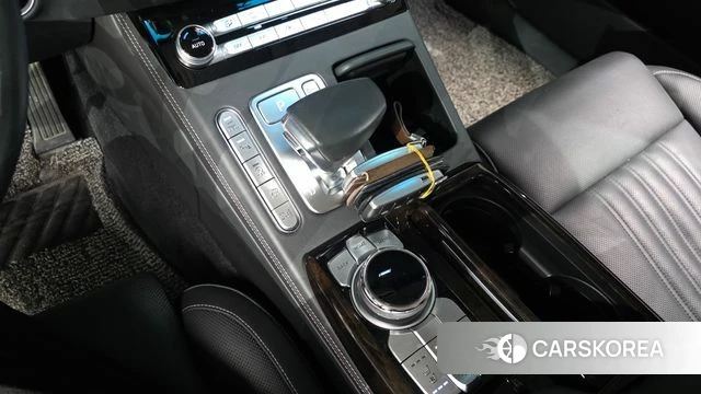 Genesis G90 id 4568071 из Кореи 33