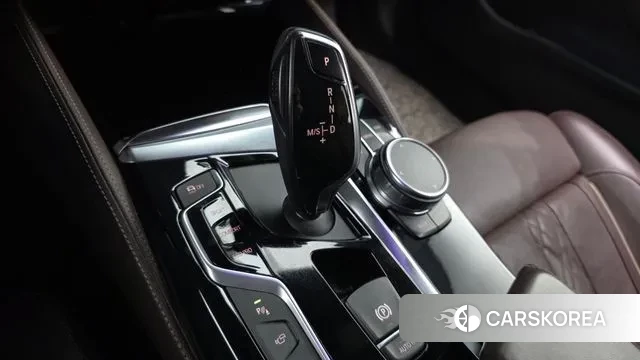 BMW 5 Series (G30) id 3474751 из Кореи 19