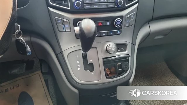 Hyundai The New Grand Starex id 4389961 из Кореи 19