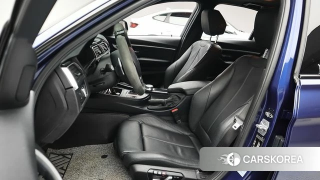 BMW 3 Series (F30) id 4403431 из Кореи 19