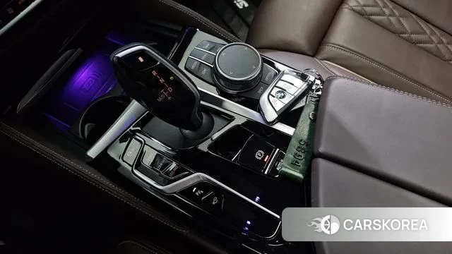 BMW 5 Series (G30) id 3012451 из Кореи 19