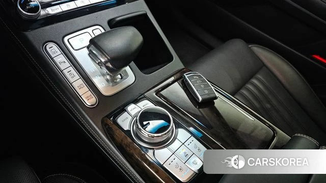 Genesis G90 id 4196106 из Кореи 19