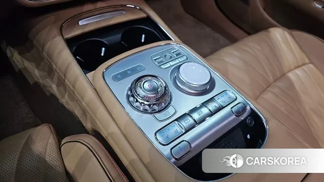 Genesis G90 (RS4) id 3453116 из Кореи 19