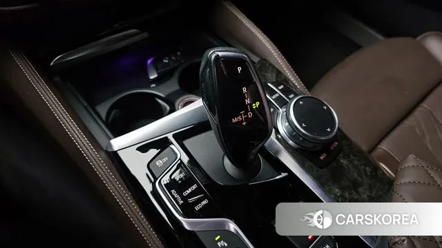 BMW 5 Series (G30) id 3391749 из Кореи 19