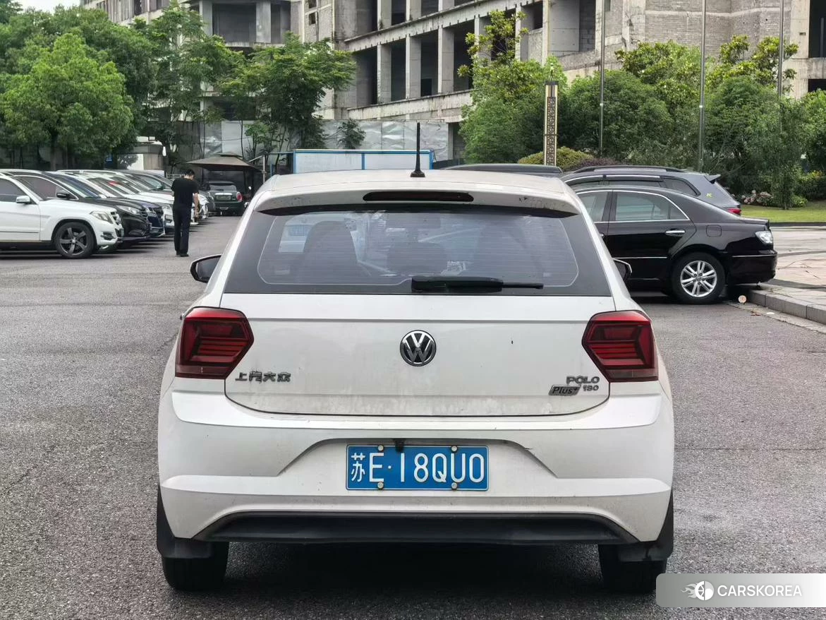 Volkswagen Polo id 4421111 из Китая 9