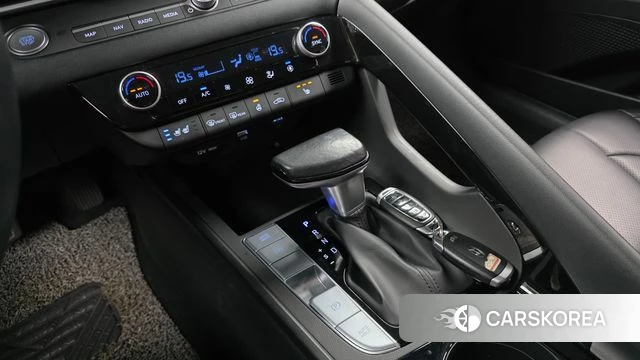 Hyundai Avante Hybrid (CN7) id 4250078 из Кореи 19