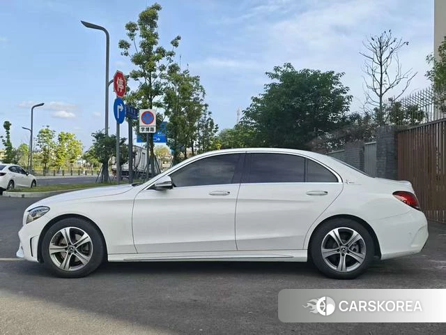 Mercedes-Benz Class C id 4255942 из Китая 9