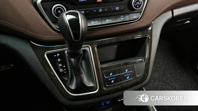 Hyundai The New Grand Starex id 4384793 из Кореи 31