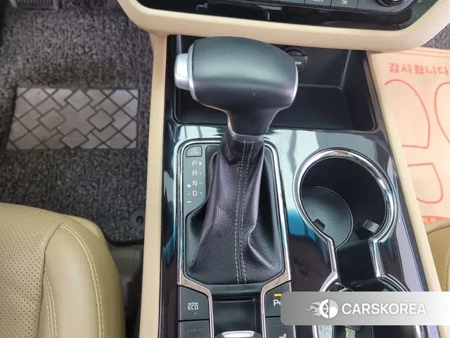 Kia The New Carnival id 2457731 из Кореи 19