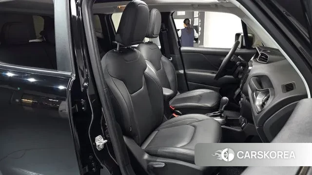 Jeep Renegade id 3378072 из Кореи 19