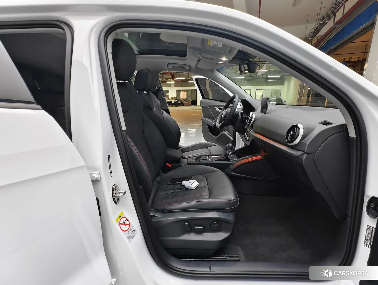Audi Q2L id 4407287 из Китая 17