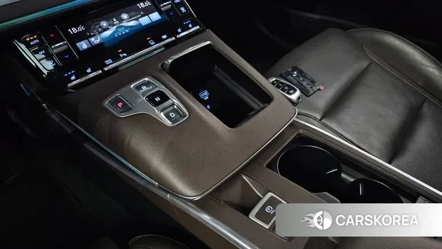 Hyundai The New Grandeur IG id 3258637 из Кореи 19