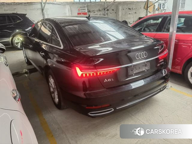 Audi A6L id 4335697 из Китая 9