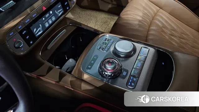 Genesis G90 (RS4) id 3478383 из Кореи 19