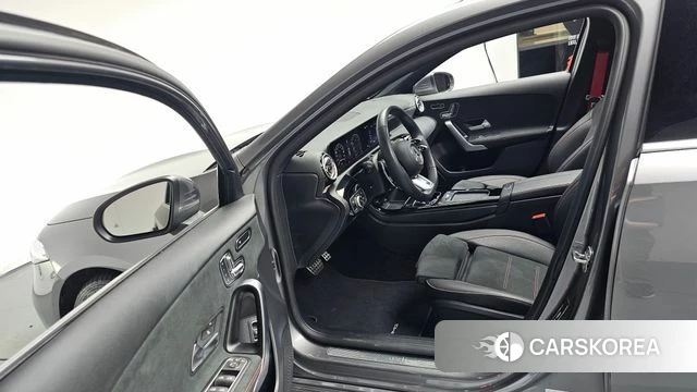 Mercedes-Benz A-Class W177 id 4421595 из Кореи 34