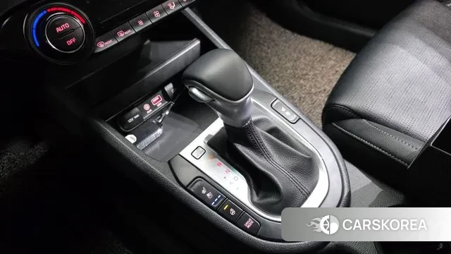 Kia Come New K3 id 3765652 из Кореи 19